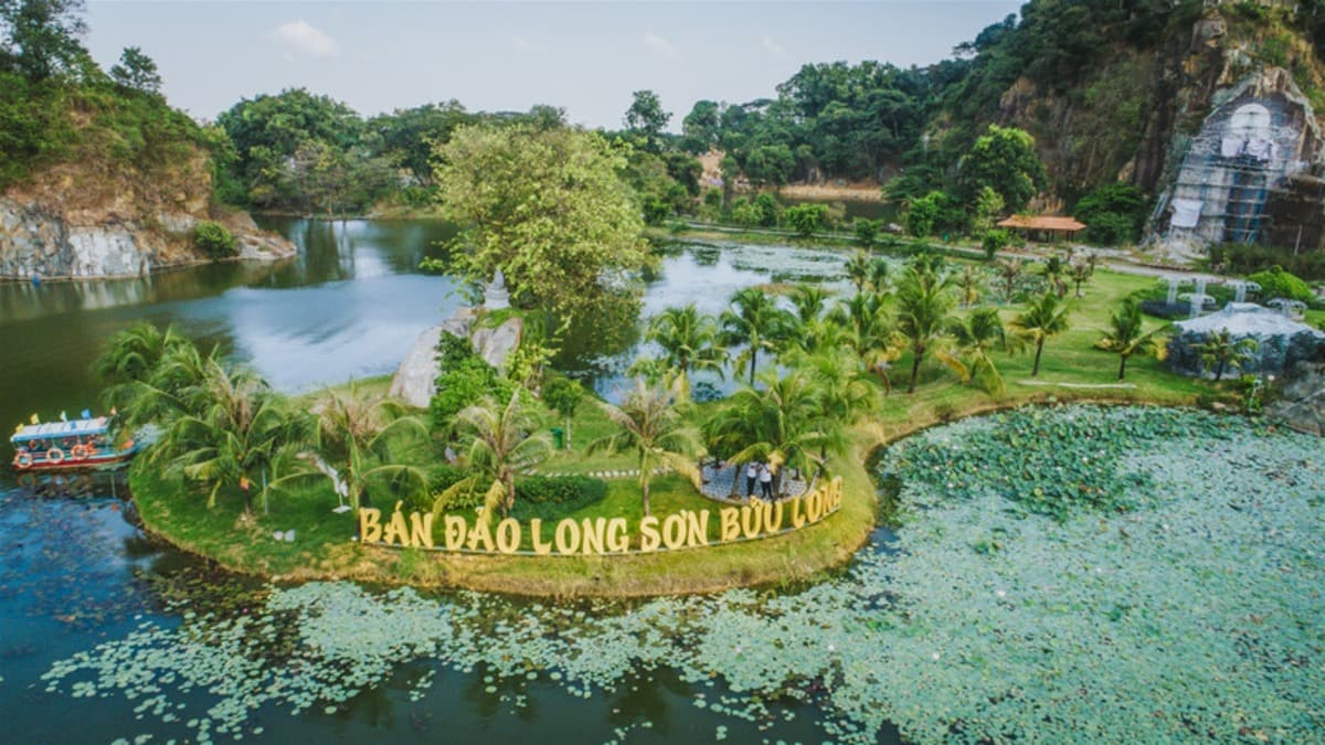 Long Son Peninsula