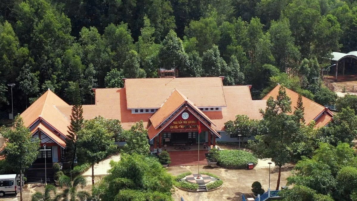 Không gian S'tiêng Sóc Bom Bo