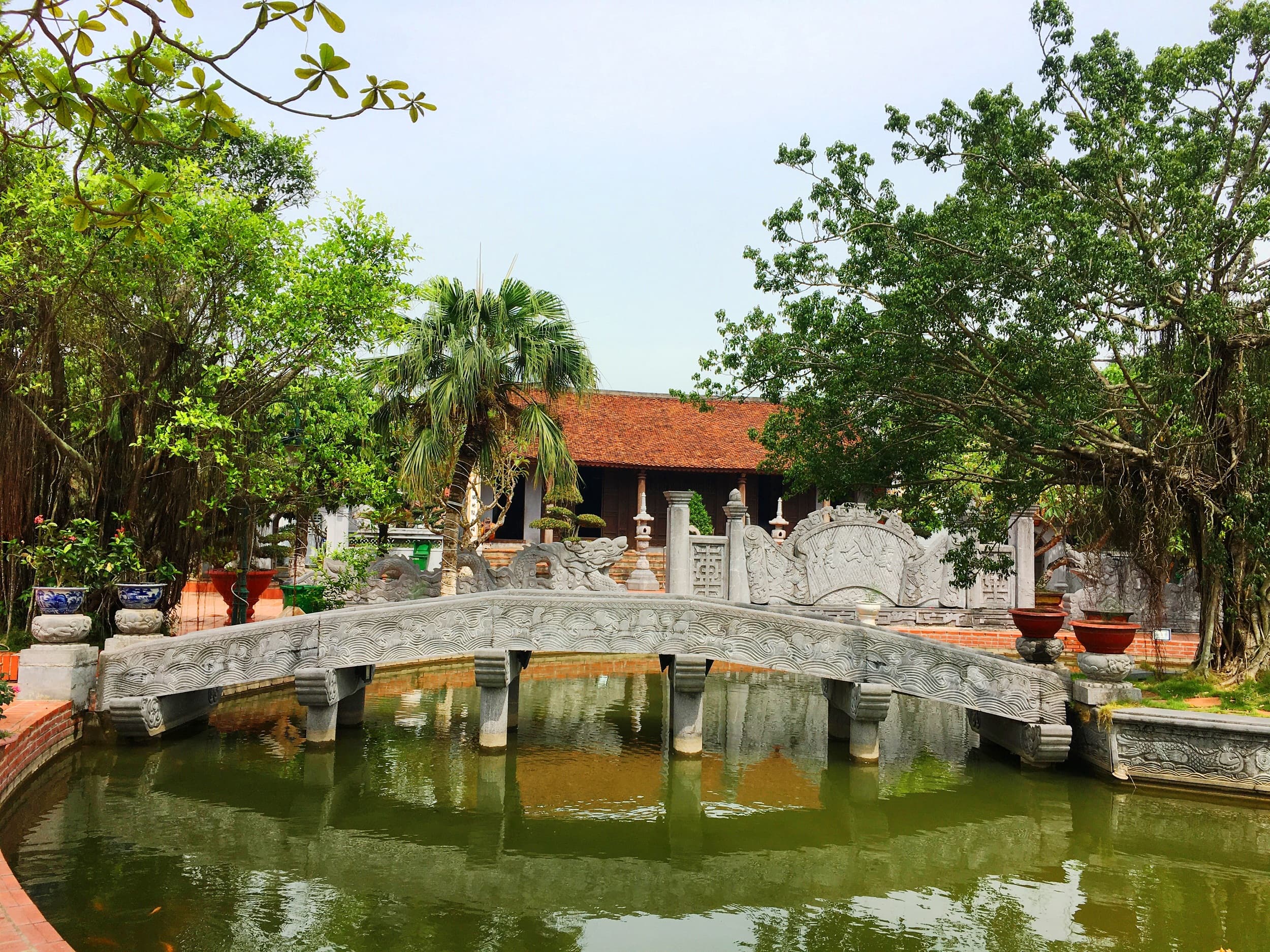 Trang Trinh Nguyen Binh Khiem Temple - location photo 2