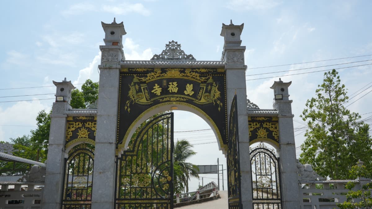 반프억 사원 (Chùa Vạn Phước) - ảnh địa điểm 6