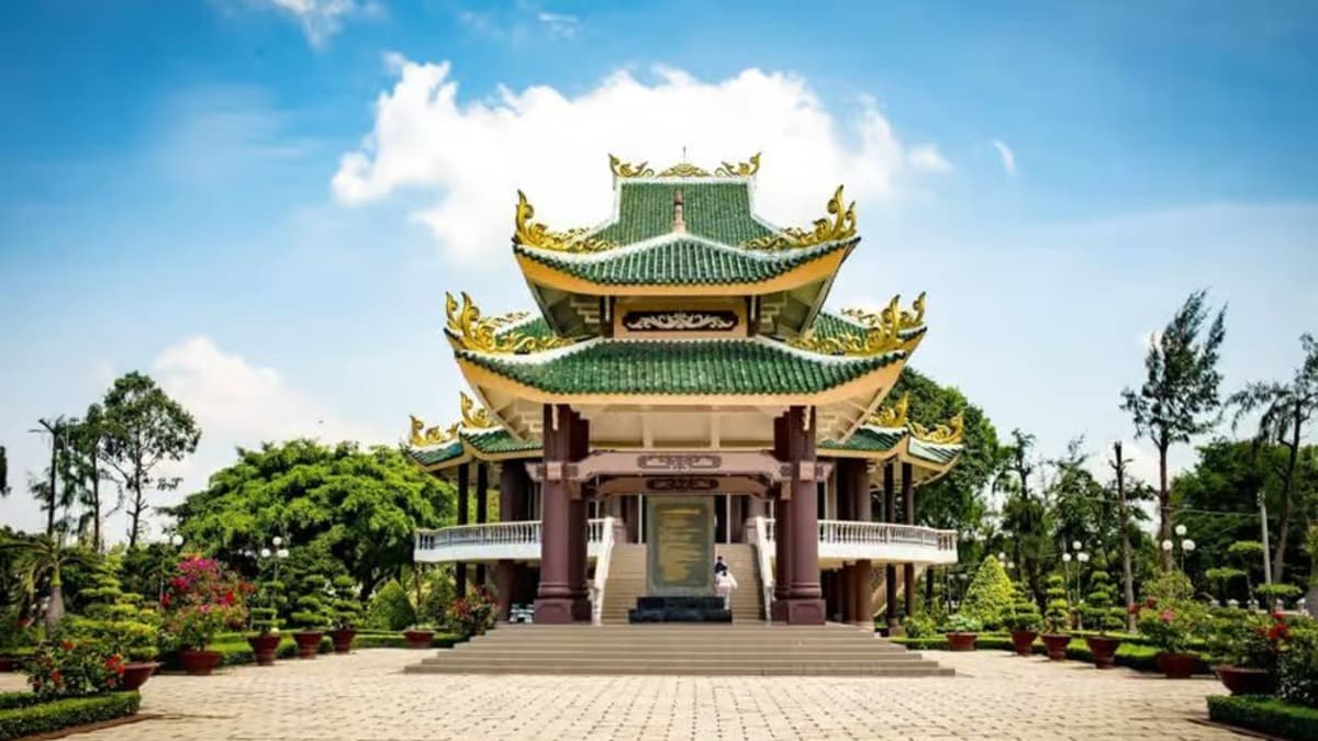 Đền thờ và Khu mộ Danh nhân Nguyễn Đình Chiểu - ảnh địa điểm 3