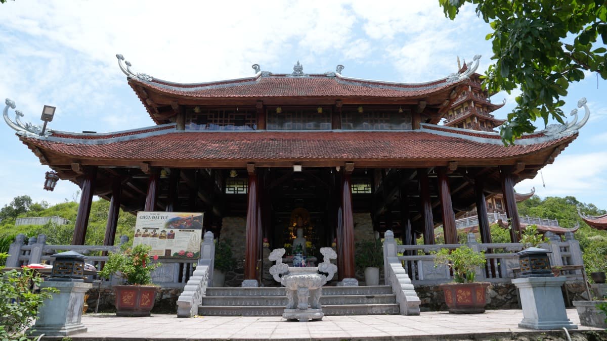 Pagoda Dai Tue - ảnh địa điểm 1