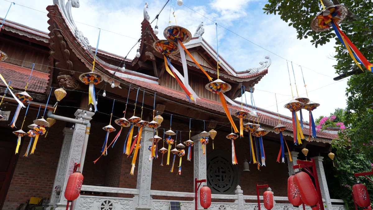 Chùa Hà - ảnh địa điểm 6