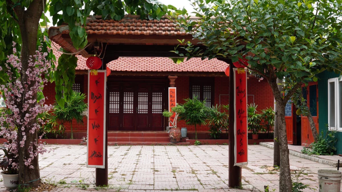 チャンアン寺 (Chùa Tràng An)