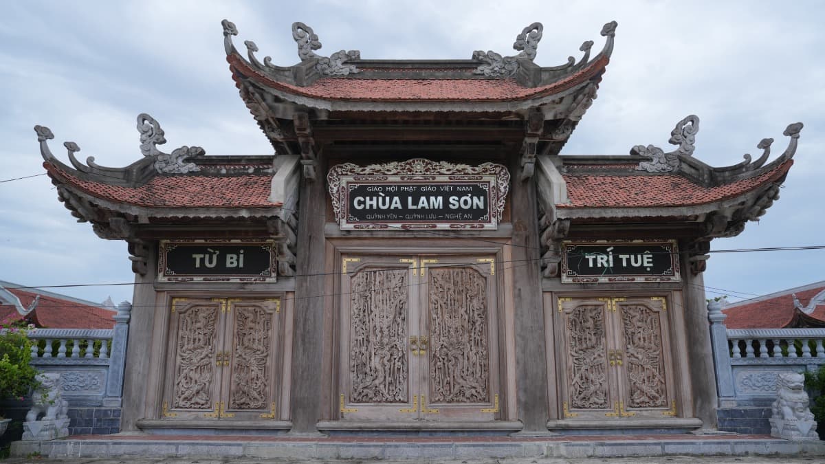 ラムソン寺（Chùa Lam Sơn）