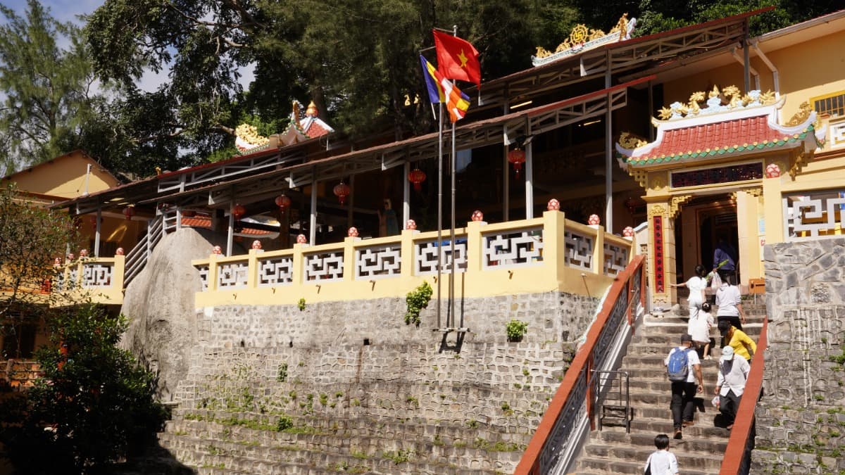 Chùa Hang - Linh Sơn Long Châu Tự - ảnh địa điểm 3