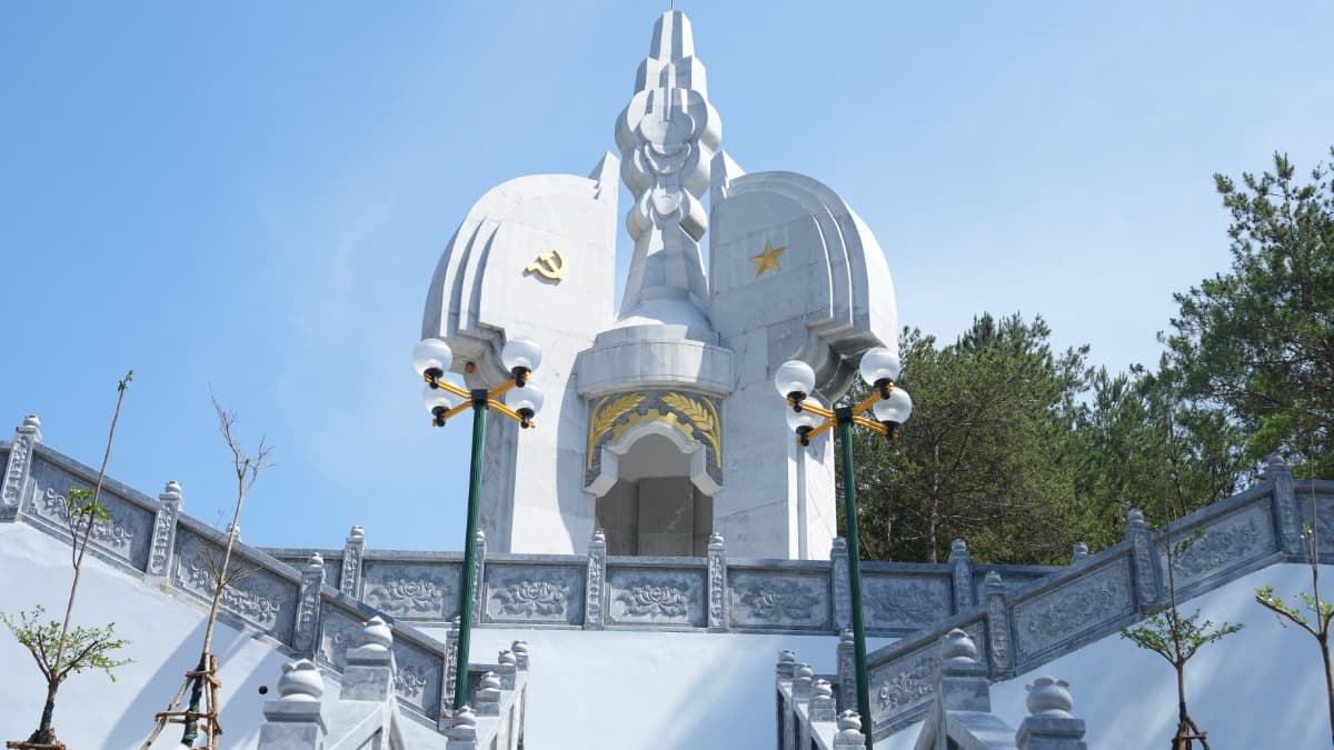 Tượng đài Thanh Niên Xung Phong - ảnh địa điểm 6