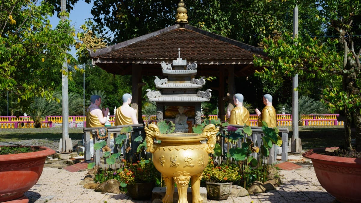 Chùa Bảo Pháp  - ảnh địa điểm 5