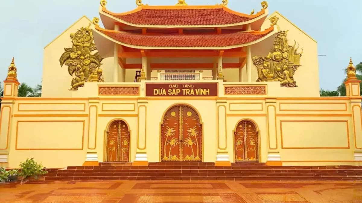 Tra Vinh Wax Coconut Museum