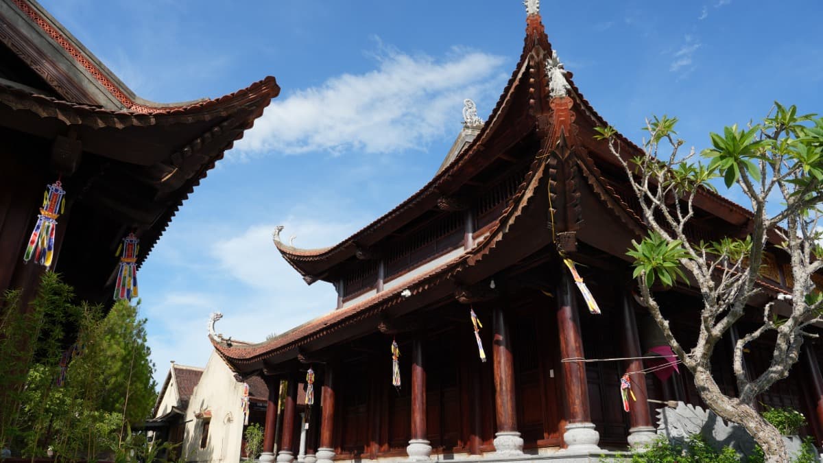 깜선 사원 (Chùa Cảm Sơn) - ảnh địa điểm 5