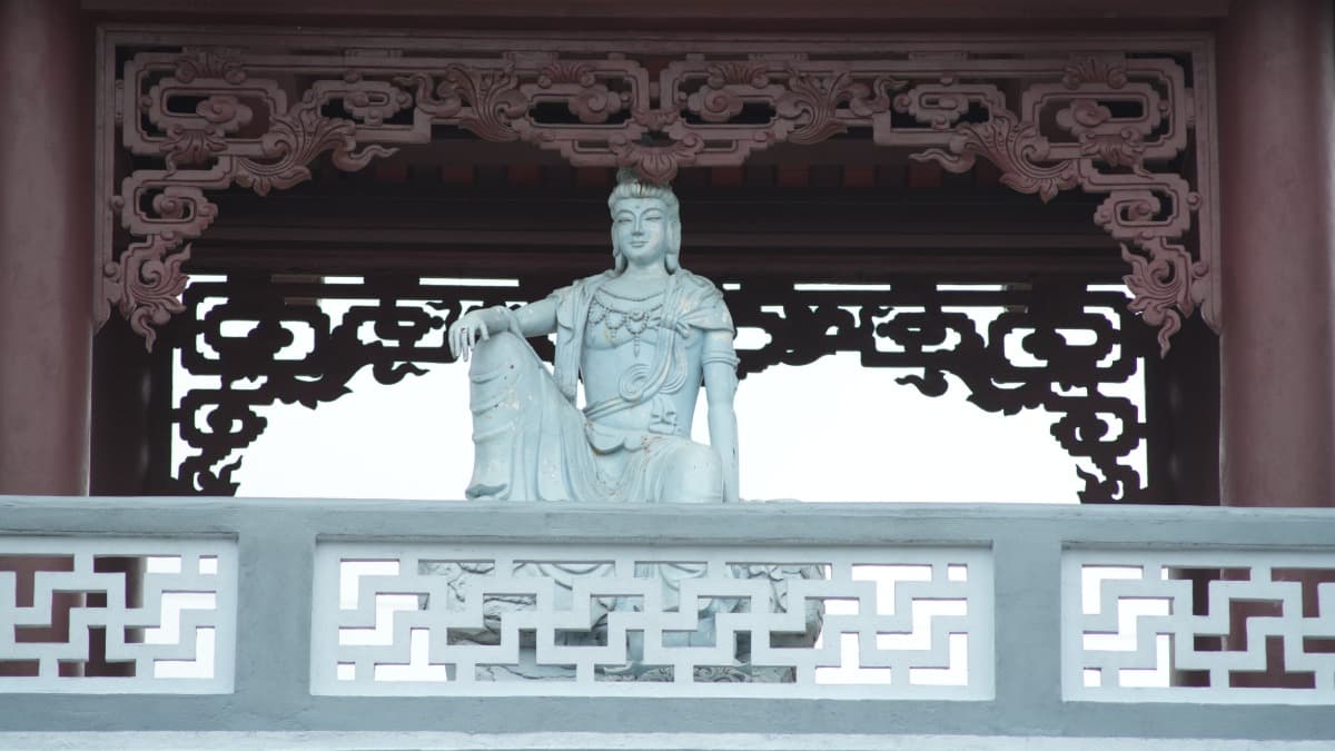 Giai Lam Pagoda - location photo 5