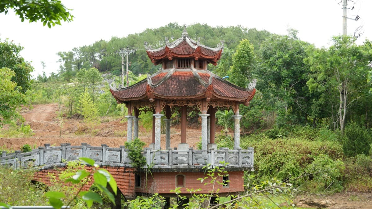 암 사원 (Chùa Am)