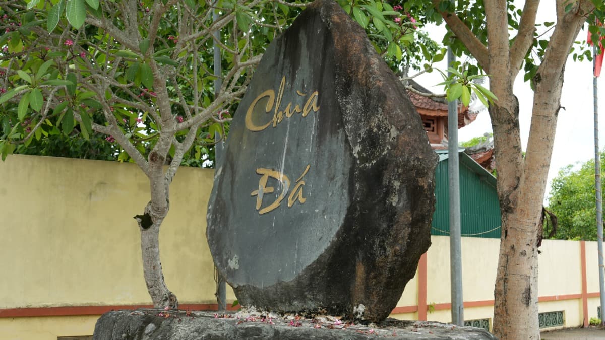 다 사원 (Chùa Đá) - ảnh địa điểm 1