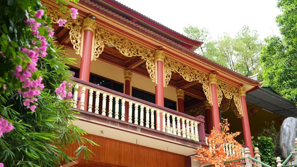 Chùa Hang - ảnh địa điểm 2