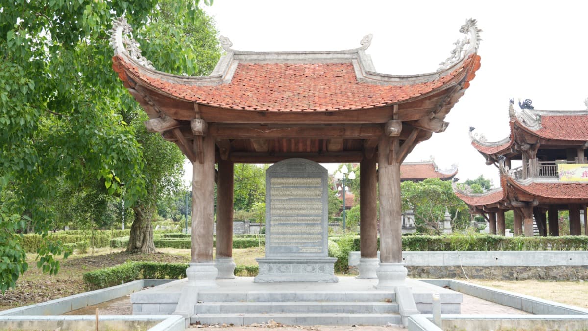 Pagoda Quỳnh Lâm