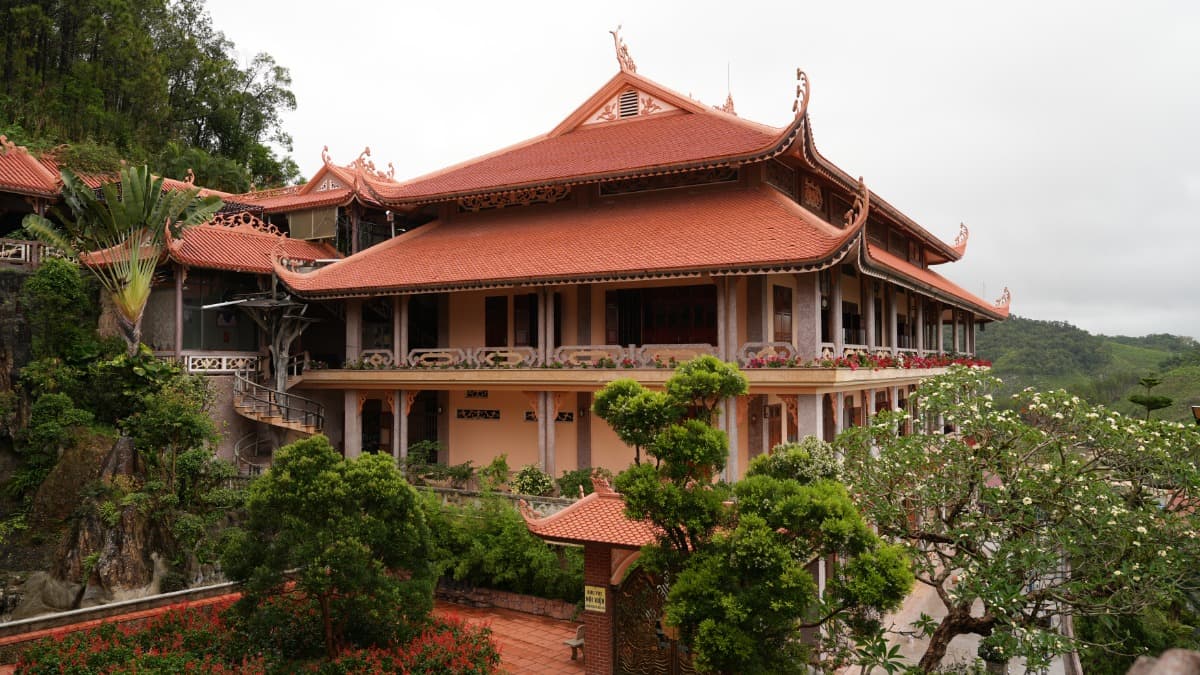 Pagode Cái Bầu - ảnh địa điểm 4