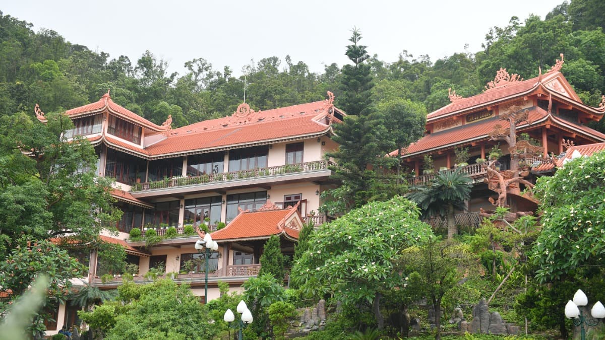Pagode Cái Bầu - ảnh địa điểm 2