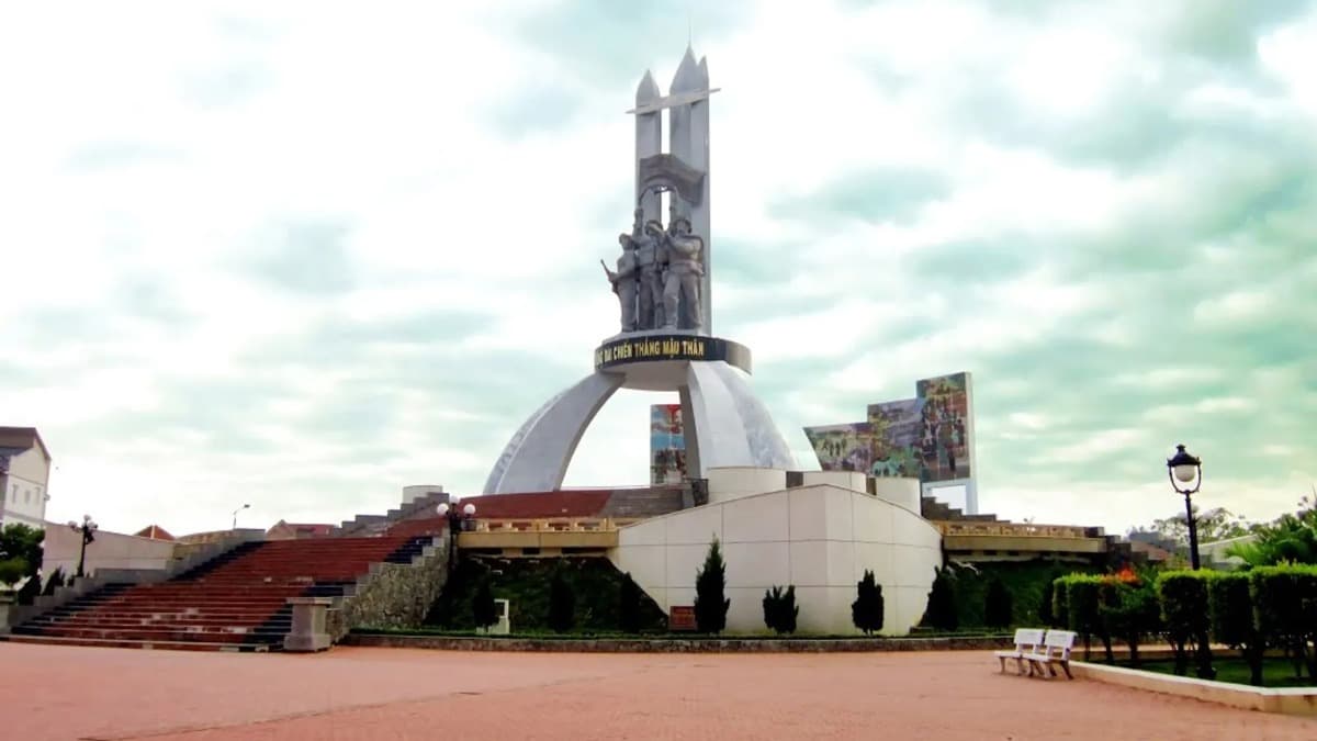 Mau Than Victory Monument Park - location photo 3