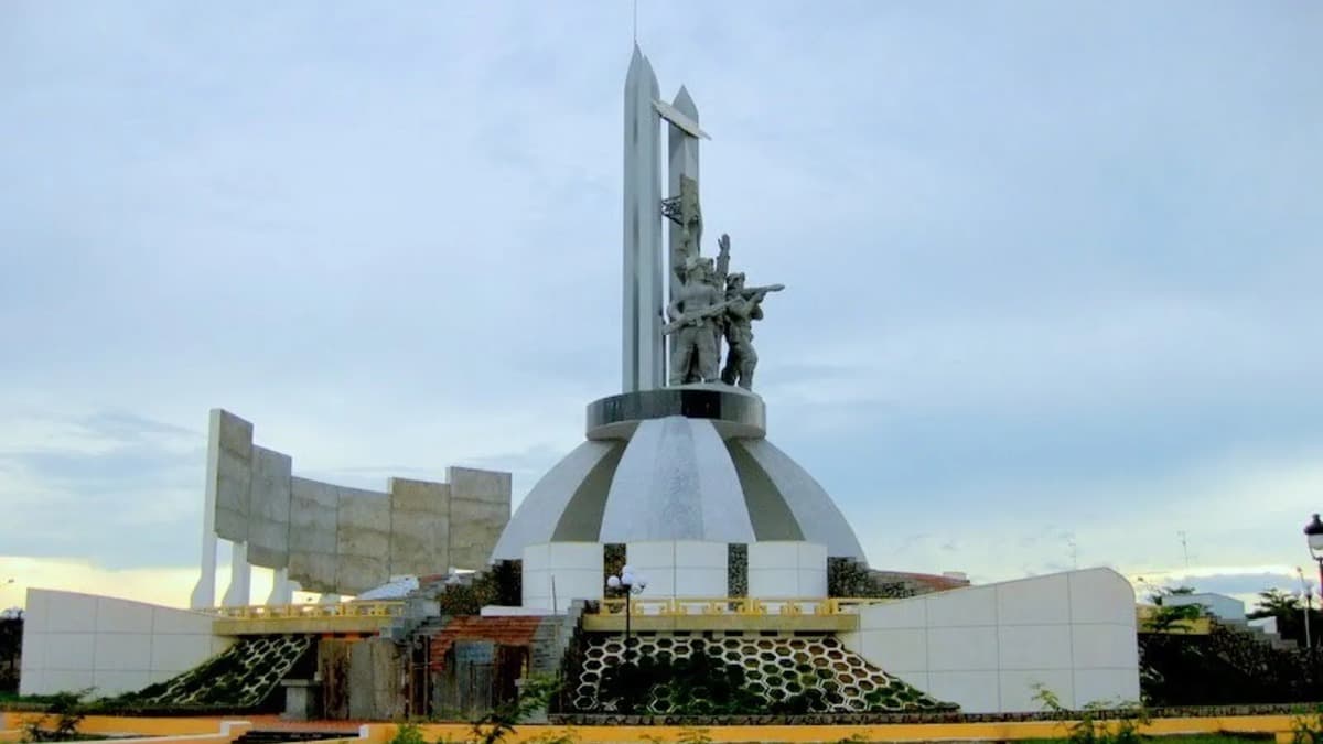 Mau Than Victory Monument Park - location photo 4