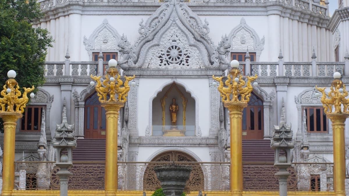 Pagoda Bửu Long - ảnh địa điểm 1