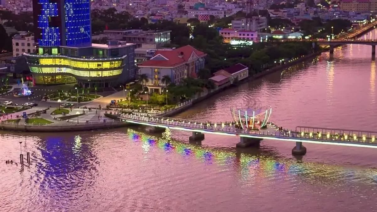 ニンキエウ埠頭（Bến Ninh Kiều） - ảnh địa điểm 4