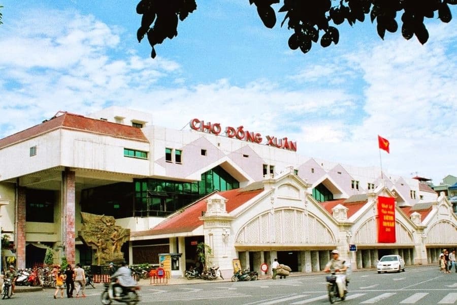 Dong Xuan Market