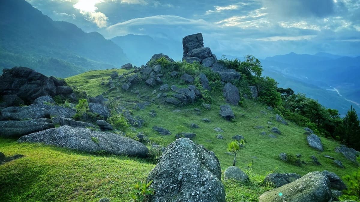 Yen Tu Mountain - location photo 6