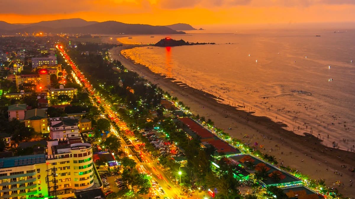 Cua Lo Beach - location photo 4