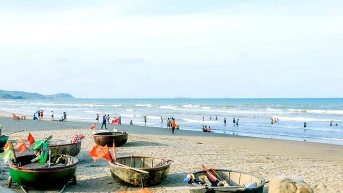 Cua Lo Beach - location photo 5