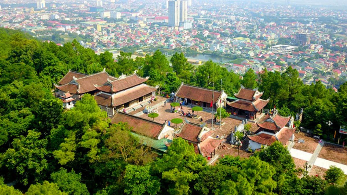 중꾸엣 산 (Núi Dũng Quyết) - ảnh địa điểm 1