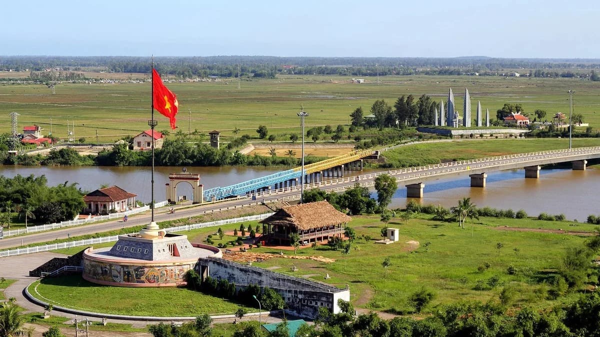 Khu di tích Đôi bờ Hiền Lương – Sông Bến Hải - location photo 1