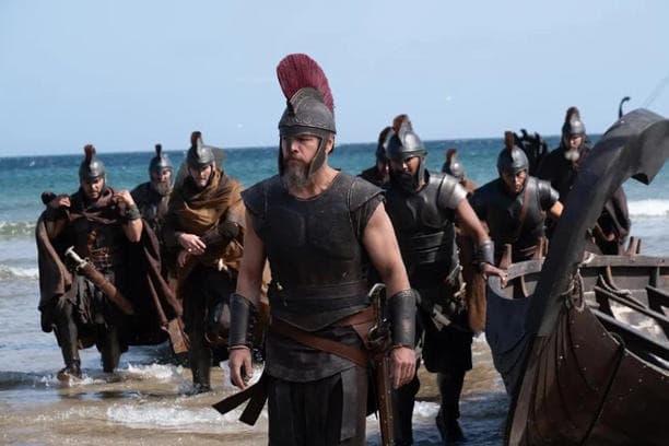 Hollywood thu hàng tỉ USD, nhưng đừng vội ăn mừng