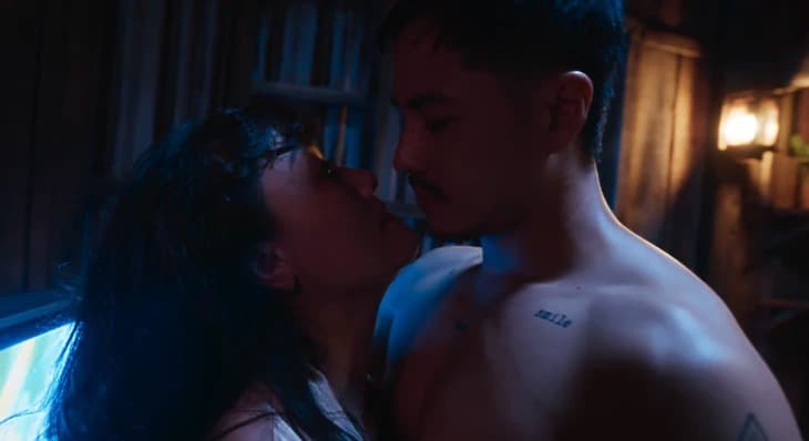 Le film « Án mạng karaoke » vient de dévoiler sa bande-annonce et son affiche, centrées sur le meurtre de Mme Thủy (Vân Dung) lors d'un voyage en montagne.