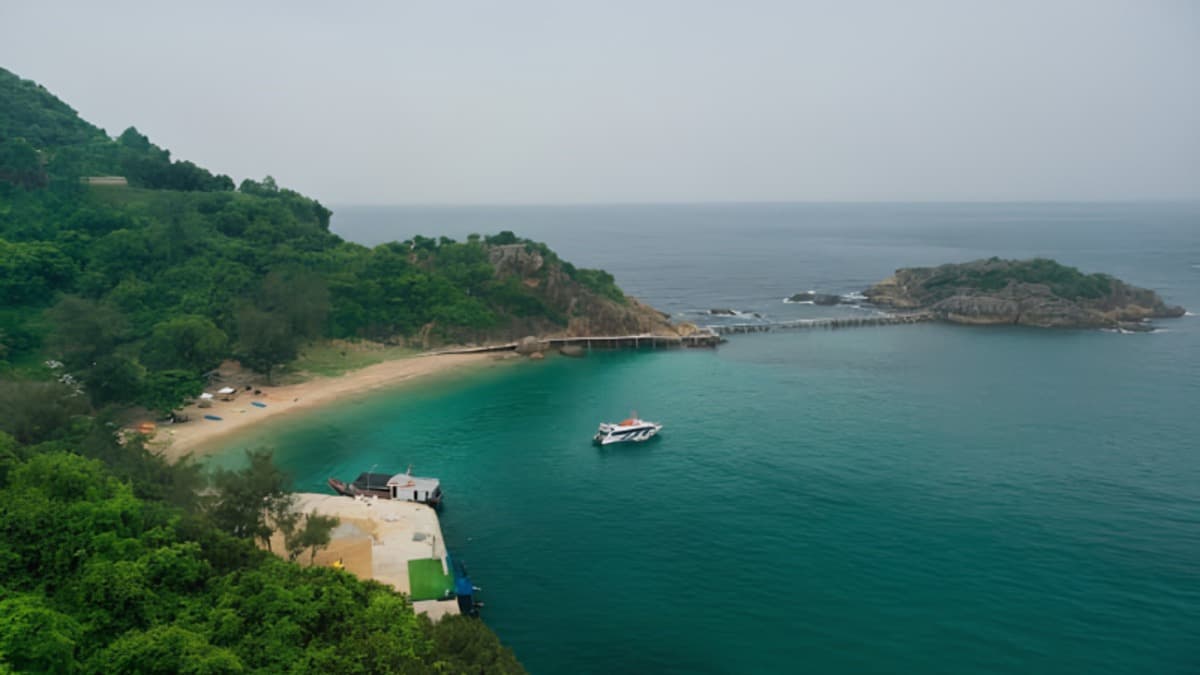 Đảo Hòn Mê