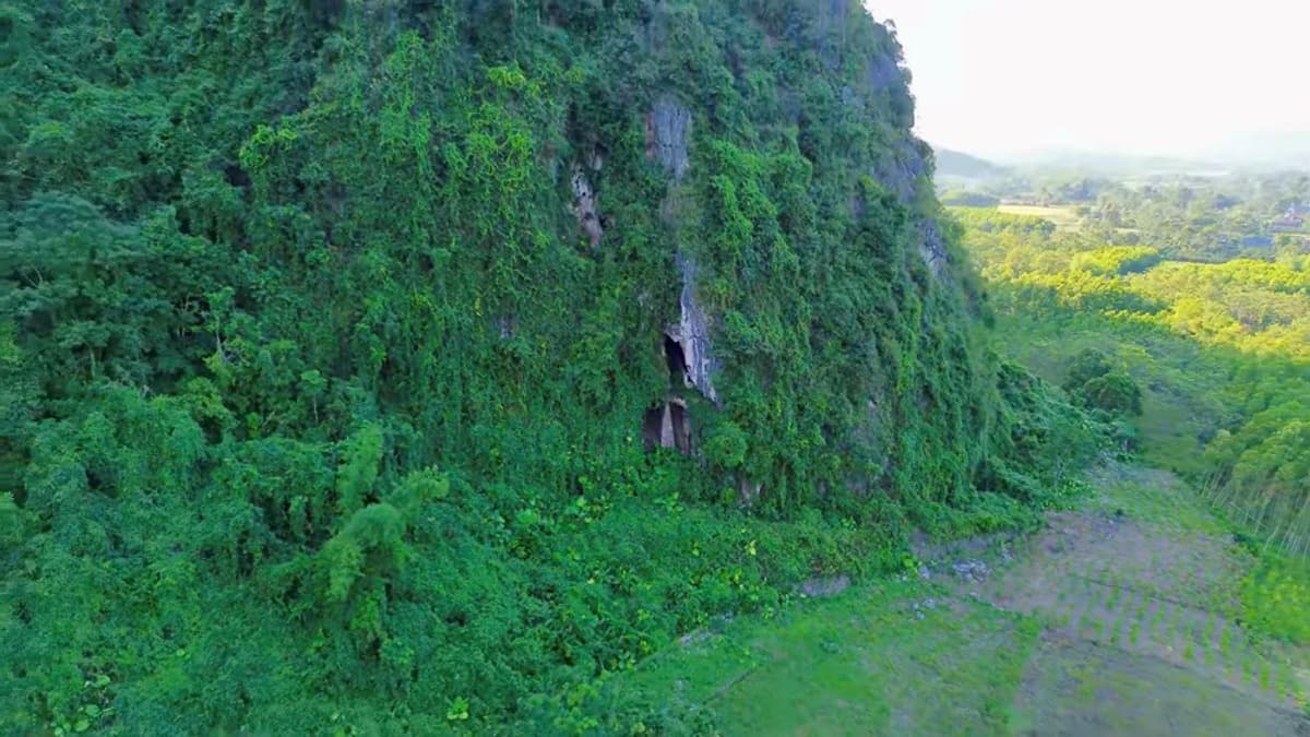 Huyen Cave