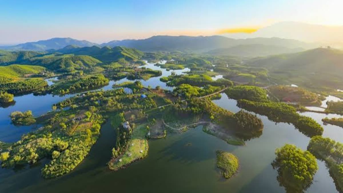 Ghenh Che Lake