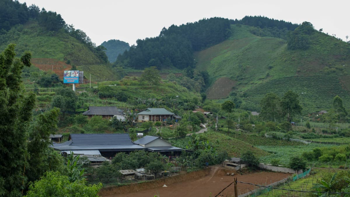 Bản Hua Tạt
