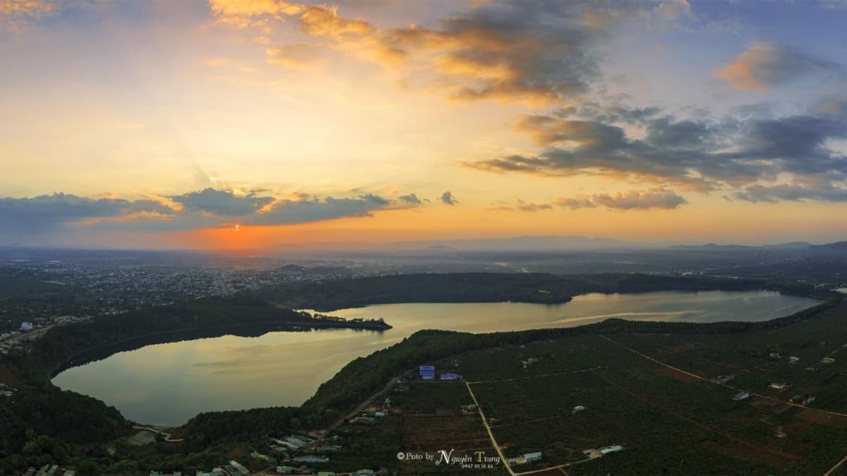 Hồ T'Nưng